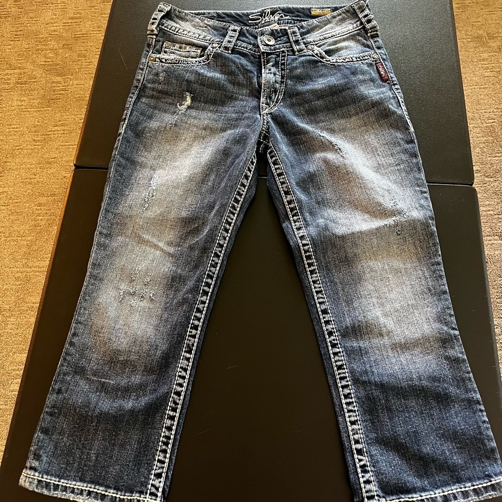 Silver Jeans Women's Distressed Blue Capri Jeans